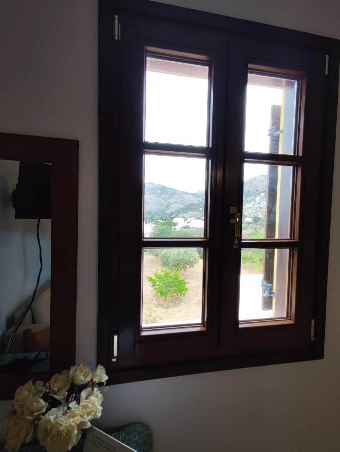 Tilos Fantasy Livadia  ภายนอก รูปภาพ