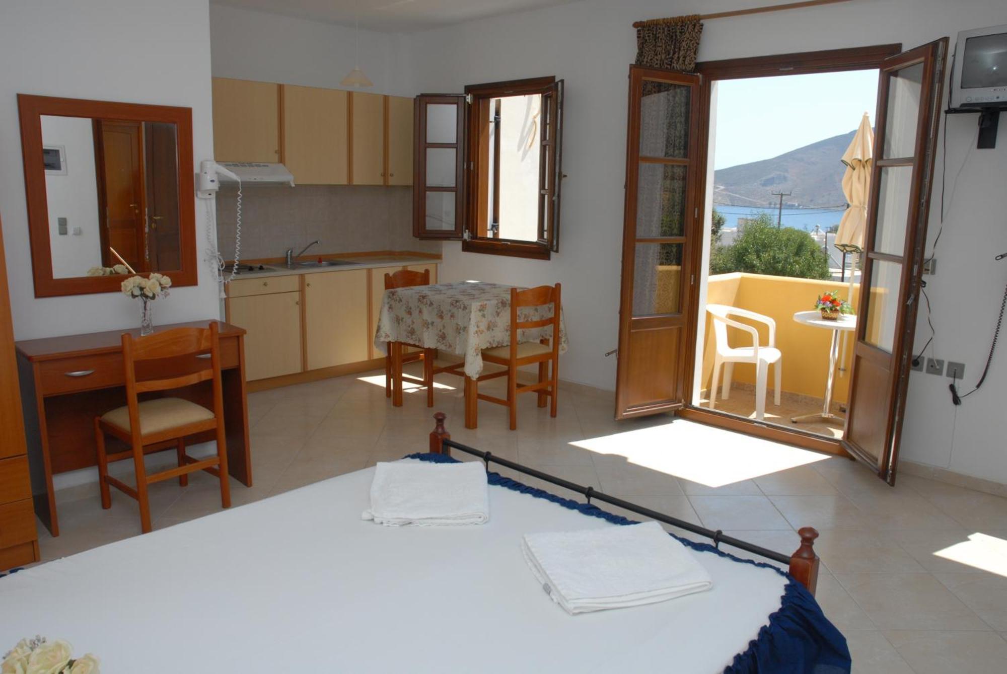 Tilos Fantasy Livadia  ภายนอก รูปภาพ