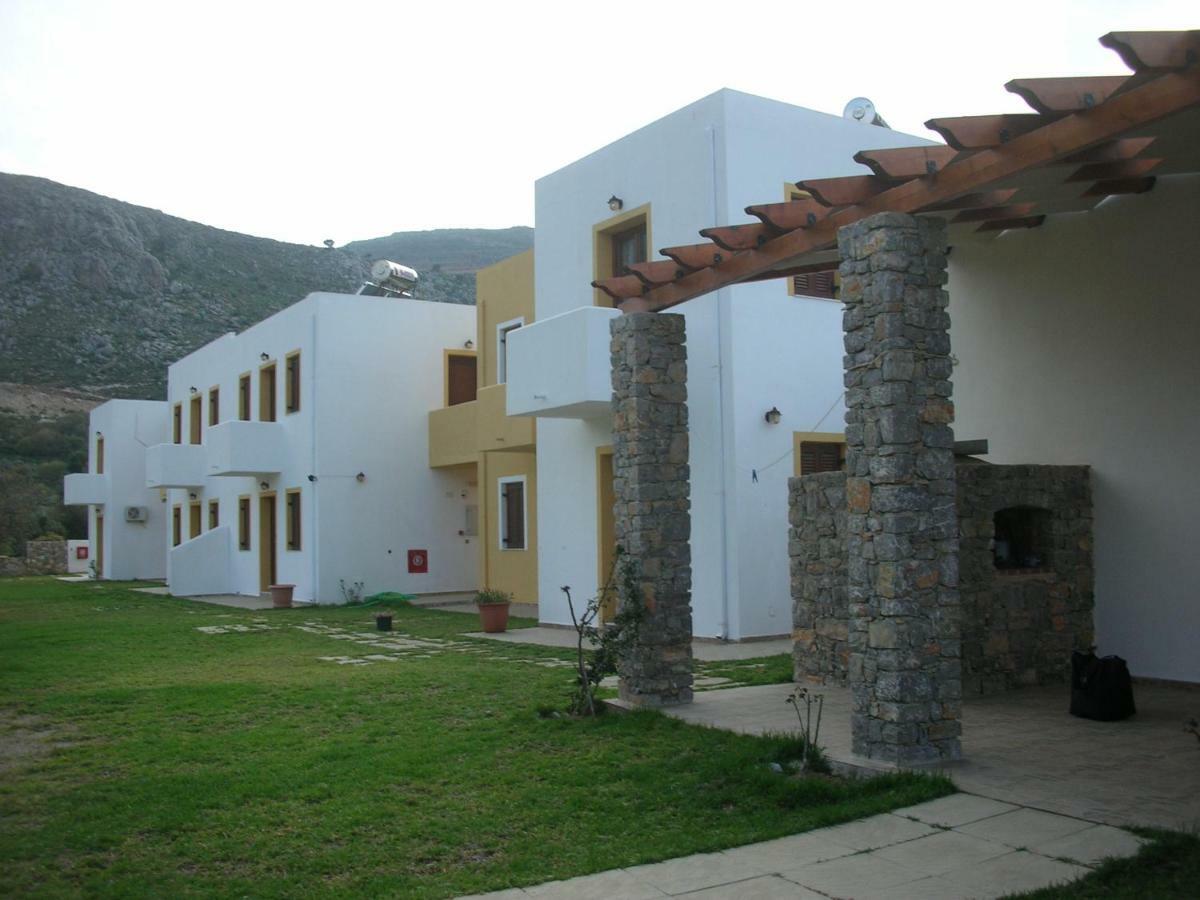 Tilos Fantasy Livadia  ภายนอก รูปภาพ